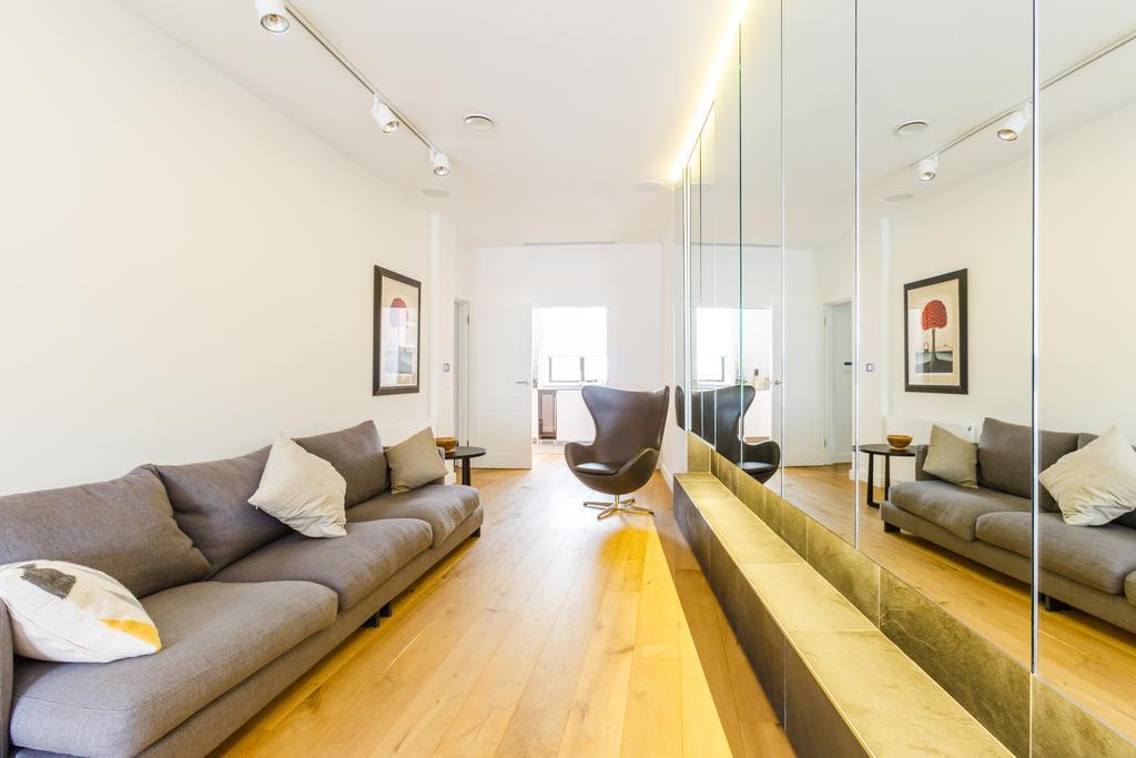Cockspur Street, 3 Bedrooms Лондон Экстерьер фото