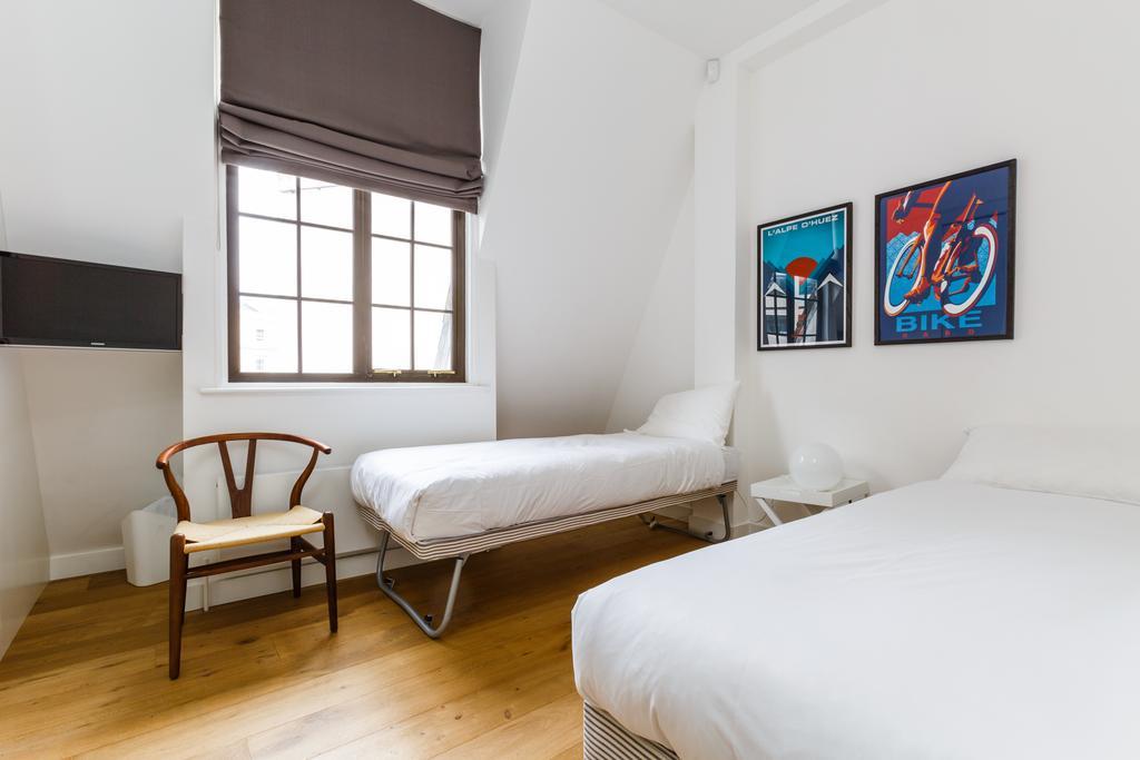 Cockspur Street, 3 Bedrooms Лондон Экстерьер фото